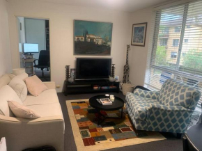 Homely apartment in a fantastic location!, Sydney